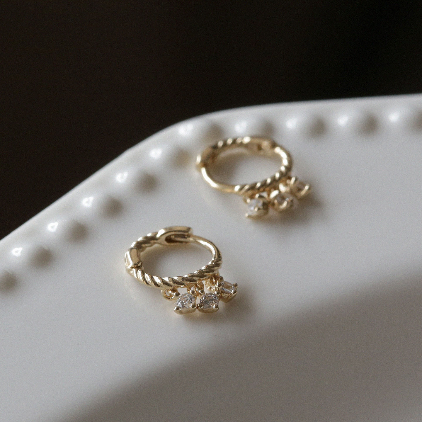 白小C韩国14K10K金纯金耳饰 单颗钻坠金豆豆耳圈麻花素圈耳扣耳圈