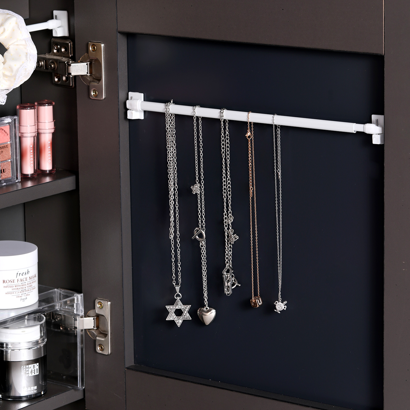 镜柜收纳杆柜门内侧置物架