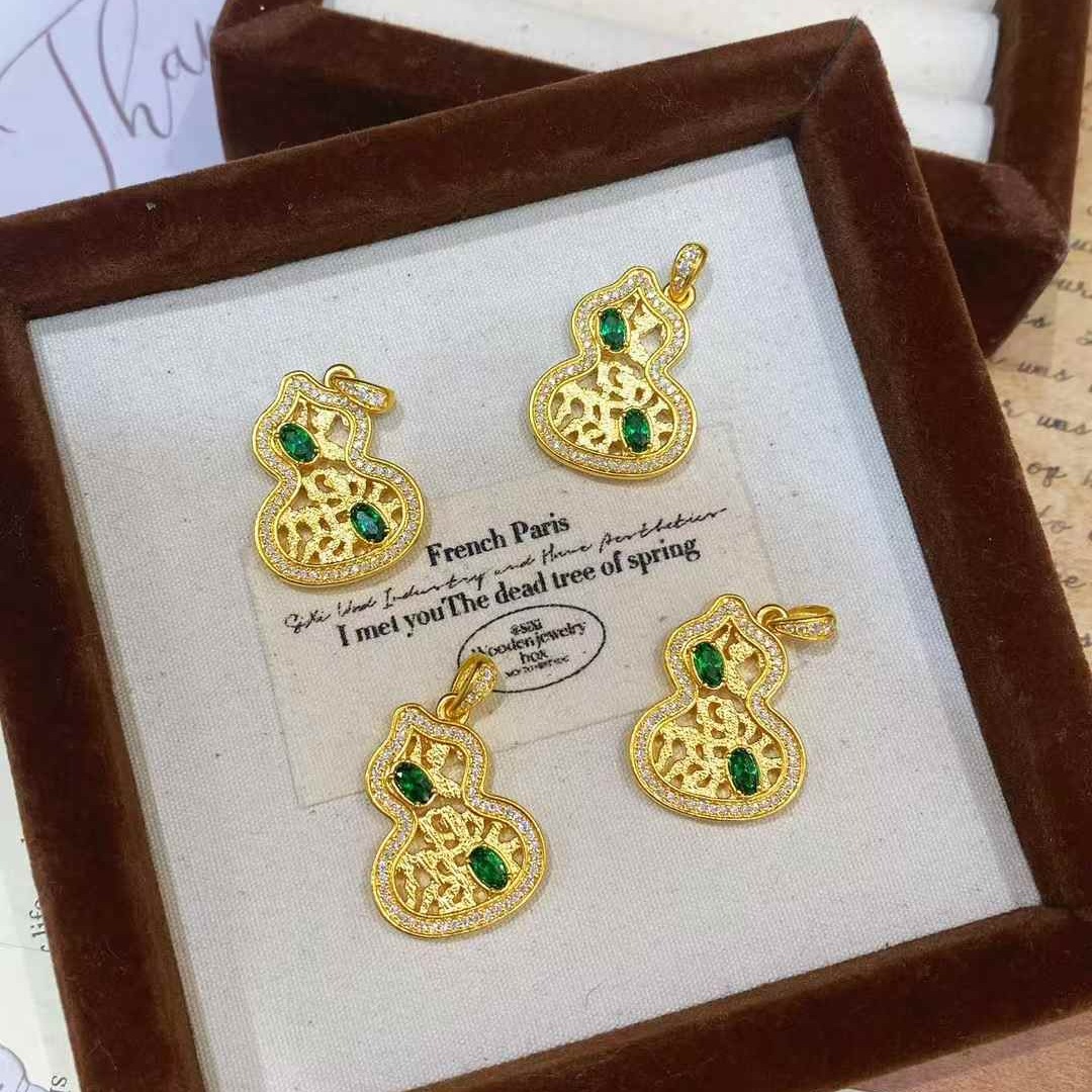 5D足金999点钻小版福禄葫芦吊坠2025送礼水贝黄金送女友