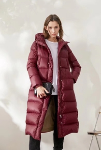 Miccbeirn新款冬长款过膝90绒修身显瘦羽绒服女哑光连帽羽绒外套