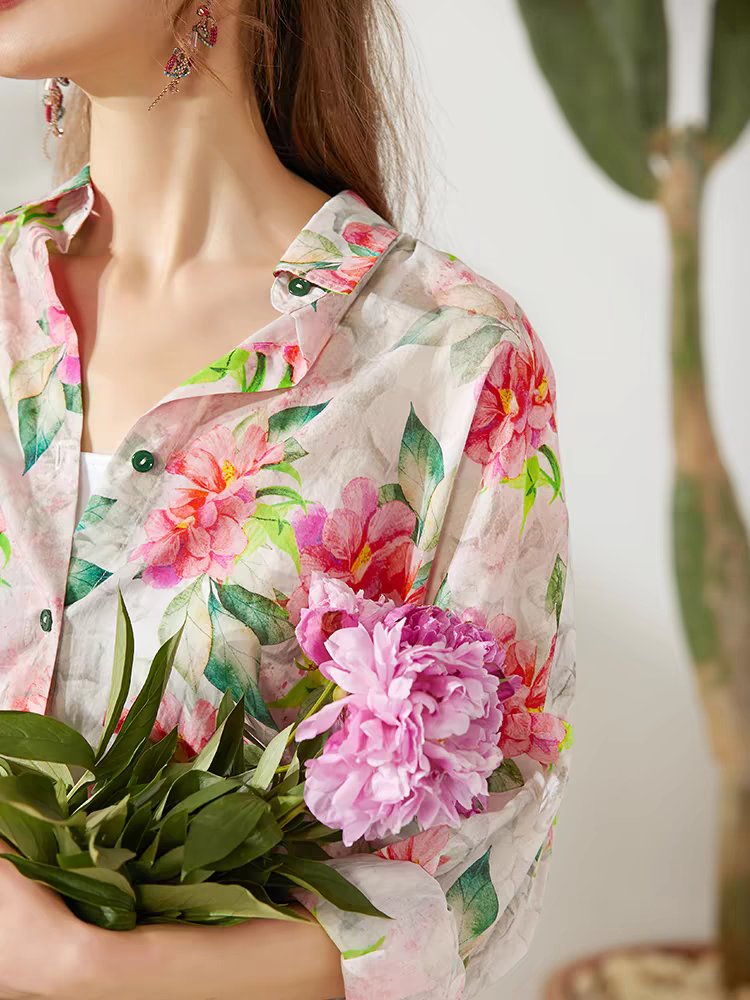 Miccbeirn新品度假风巴厘纱花衬衫女高级感沙滩开衫衬衣设计感