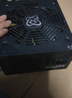 讯景XFX静音台式机电源 XTR550 额定550W模组