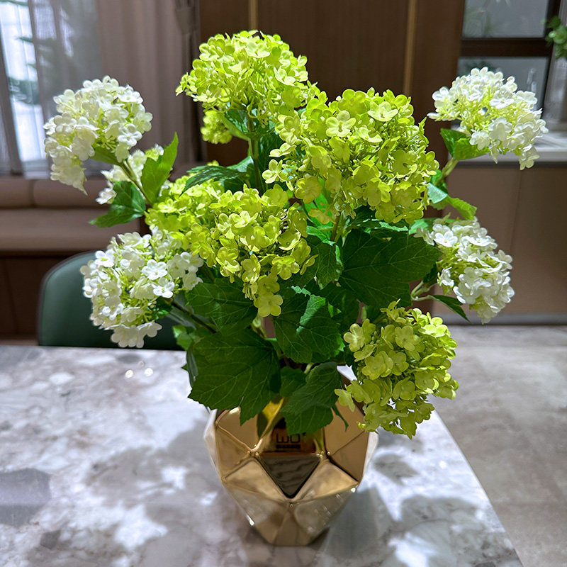 wo+仿真花绣球假花电视柜摆放图片