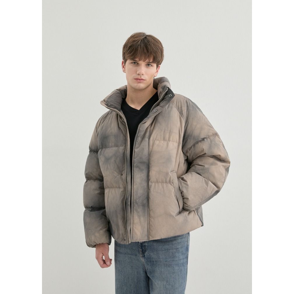 GUESS韩国代购25冬男士休闲通勤轻量保暖时尚晕染色鸭绒羽绒服