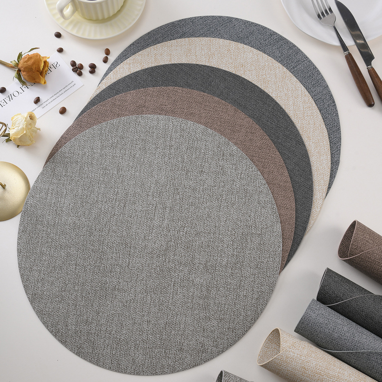 圆形PU防水防油防滑餐垫餐桌垫PU皮革餐垫西餐垫酒店咖啡餐厅桌垫