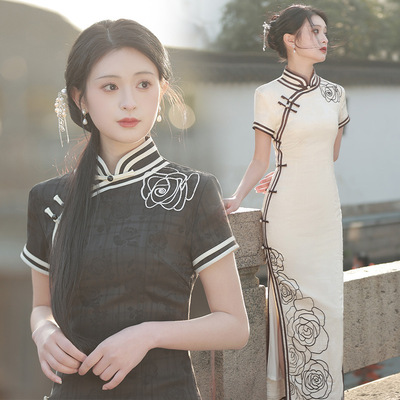 小清新美女连衣裙春夏新品长款醋酸提花旗袍日常走秀修身中式绣花