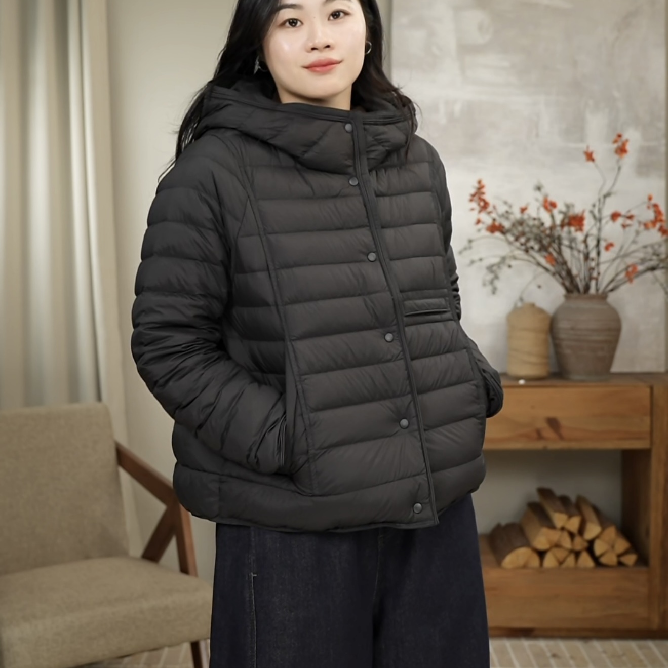 冬季鸭绒保暖连帽韩版时尚百搭短款轻薄羽绒服外套女 7708