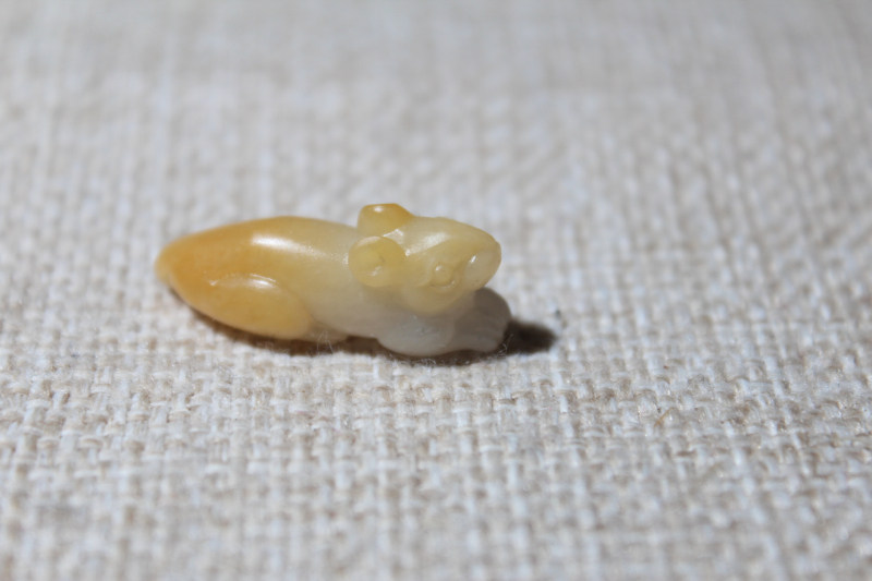 新疆和田玉籽料文玩手机钥匙小挂件吊坠项手串链牌转运珠黄皮子鼠