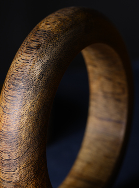 天然野生沉香木质女士饰品手环