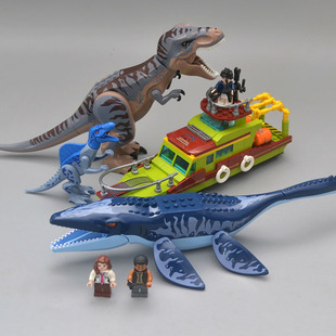 沧龙袭击巨岩霸王龙恐龙世界渔船益智积木拼装模型儿童男孩礼物