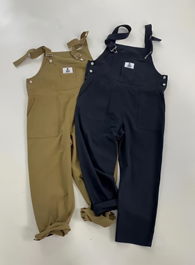 大口袋薄款背带裤女7家2026春新款宽松休闲减龄纯色直筒连体裤子