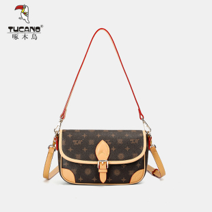 啄木鸟女包2026新款 秋冬包包真皮牛皮邮差包单肩斜挎包轻奢腋下包