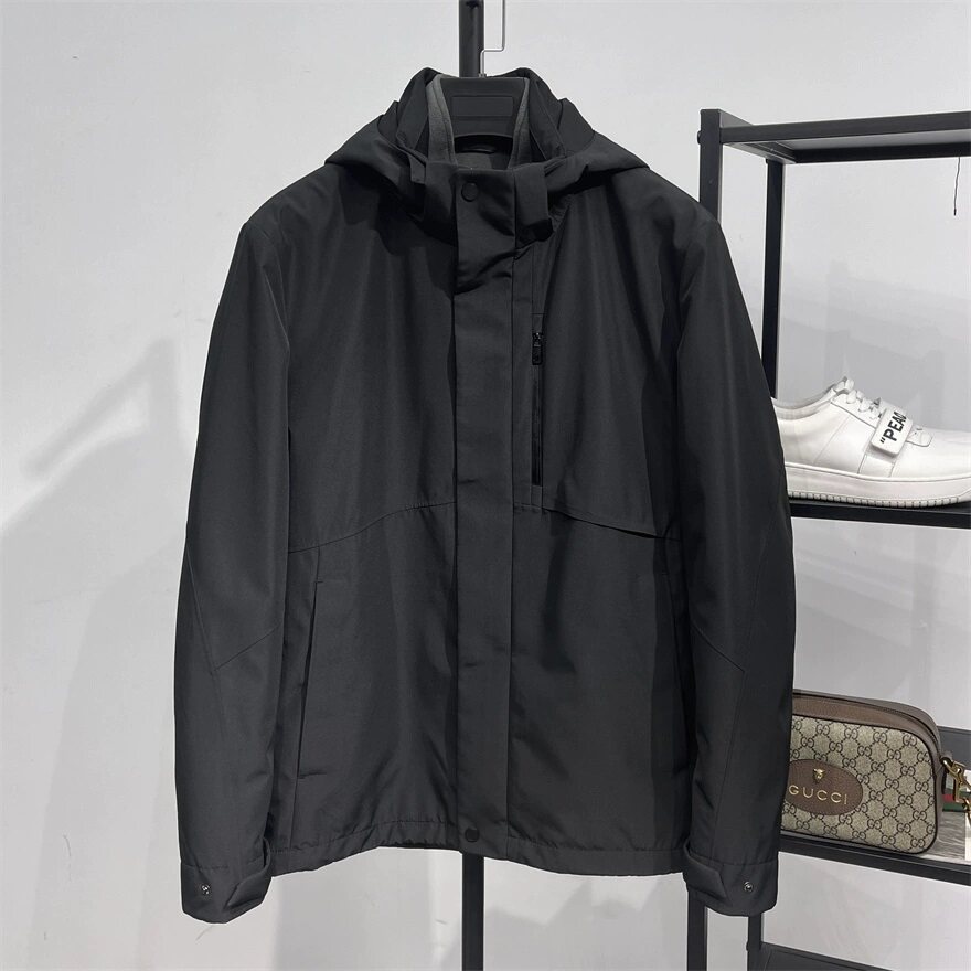 男装高端25年冬季新品加绒加厚防水保暖夹克男意式休闲冲锋衣外套