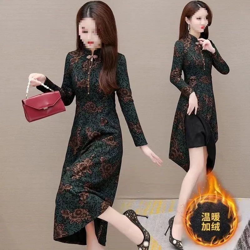 潮唯品会特卖清仓处理断码加绒加厚连衣裙女装品牌正品春秋冬新款