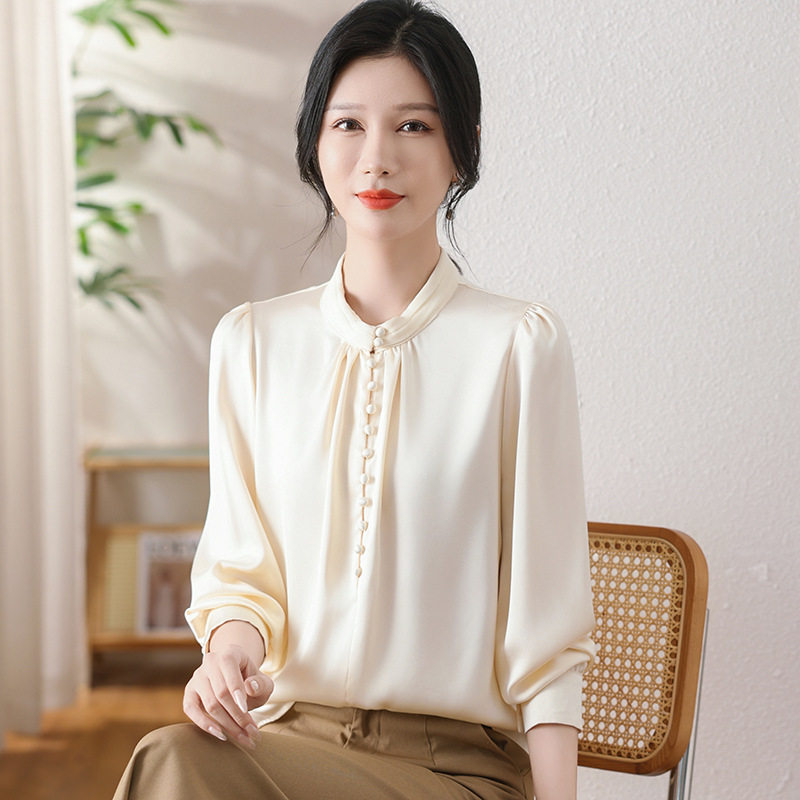 唯品会特卖清仓特价处理断码长袖真丝上衣女装品牌正品春秋夏新款