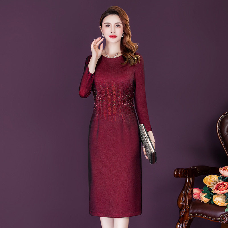 潮唯品会特卖清仓处理断码女装长袖礼服连衣裙品牌正品春秋新款