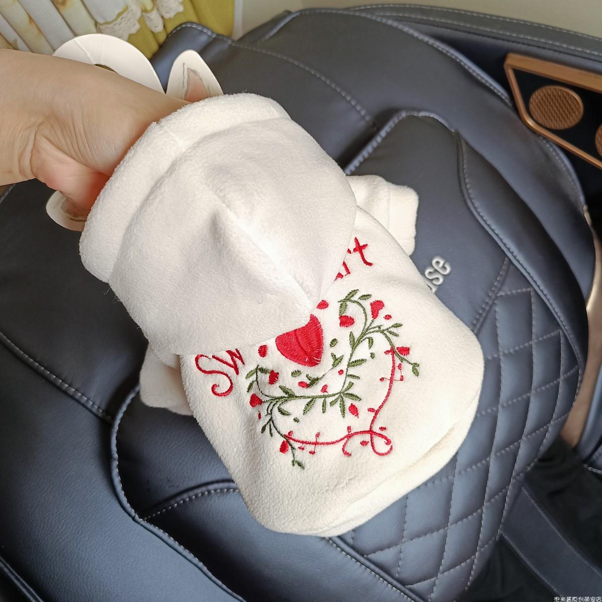 泡米酱甜心卫衣宠物衣服狗狗泰迪比熊猫咪春秋装白色薄绒套头帽衫