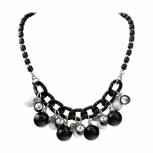 AZNAVOURGRAINdeBEAUTE项链