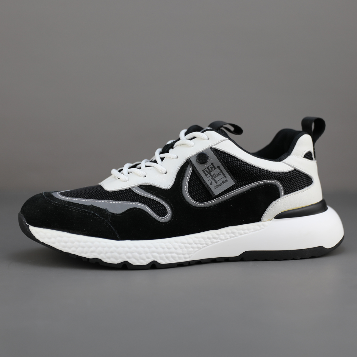 真皮透气休闲运动鞋男