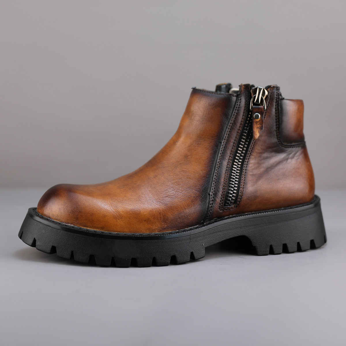 罕见牛货广州真皮手工皮靴男式英伦复古水洗头层牛皮休闲切尔西靴,流行男鞋,切尔西靴,淘宝优惠券,粉丝福利购,淘宝优惠卷