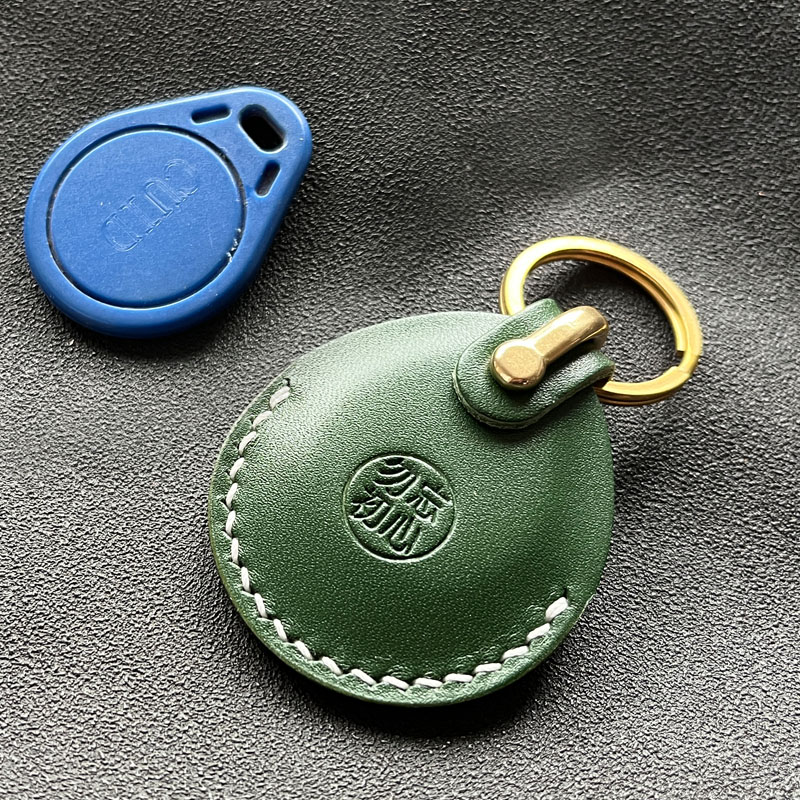 纯手工缝制 门禁卡套真皮水滴形保护套 钥匙扣挂件 可定制印字母