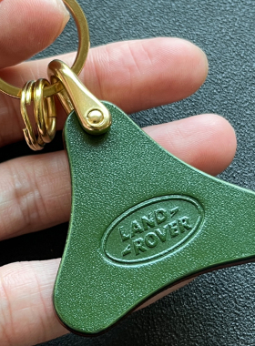 适用路虎卫士神行揽胜极光星脉发现真皮钥匙扣牛皮挂件 个性定制