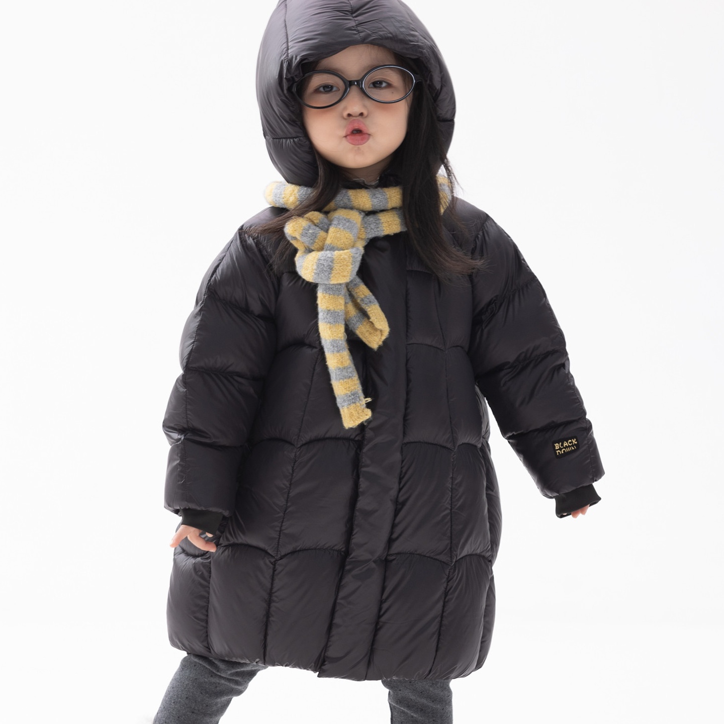 2025新款儿童中长款黑金精灵帽羽绒服90白鸭绒超柔软萌宝保暖外套