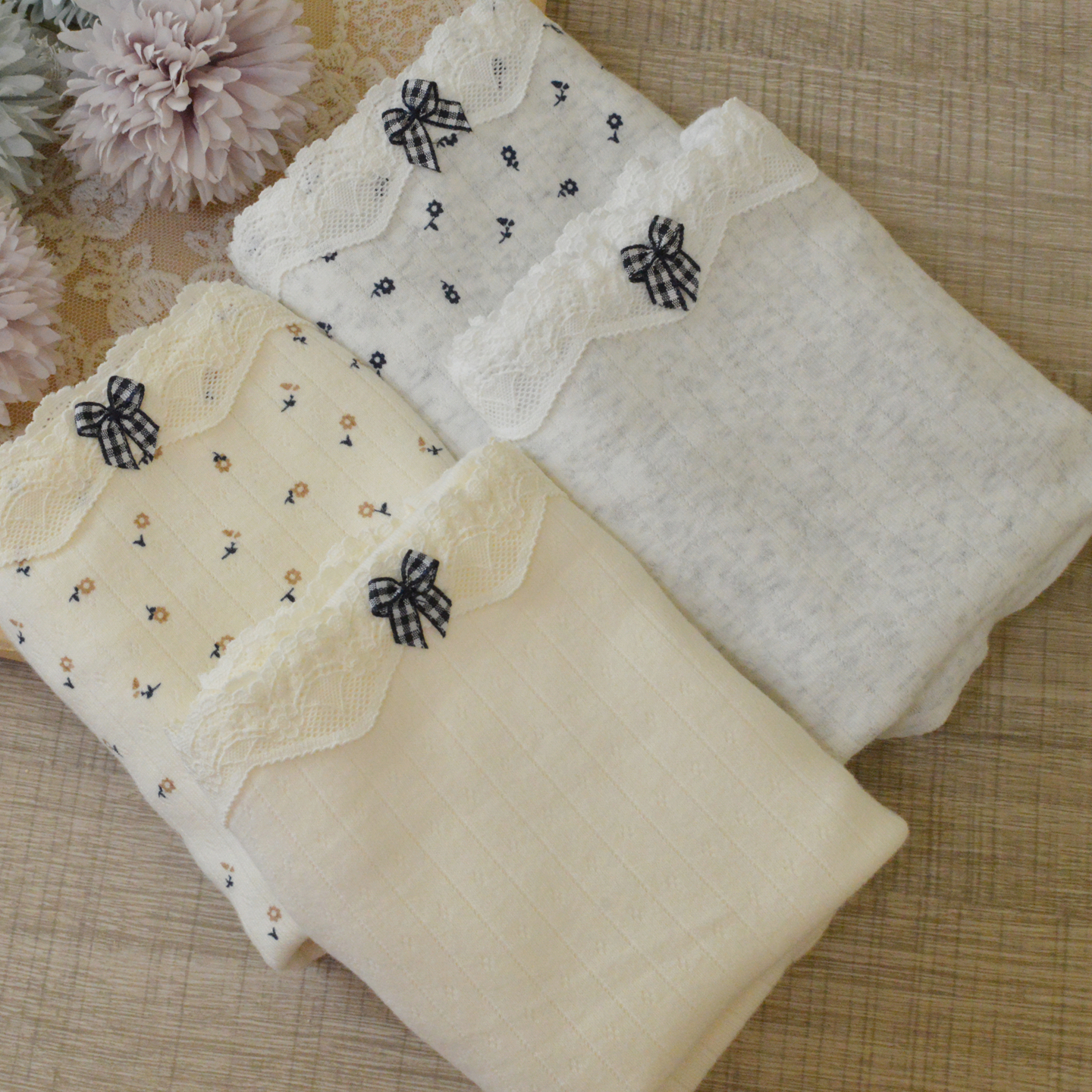 奶油花灰碎花棉加长裆平角女内裤