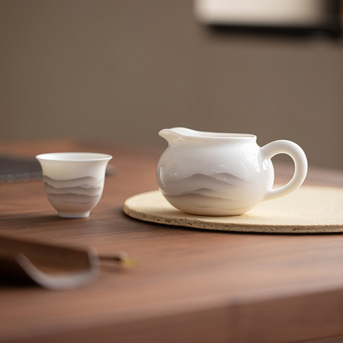 羊脂玉远山瓷白瓷茶具公道杯家用泡茶分茶器茶杯茶海公杯功夫茶具