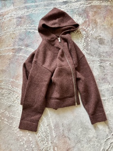 undercover连帽经典 羊毛毛衣枣红色zipup设计日本街头潮流外套