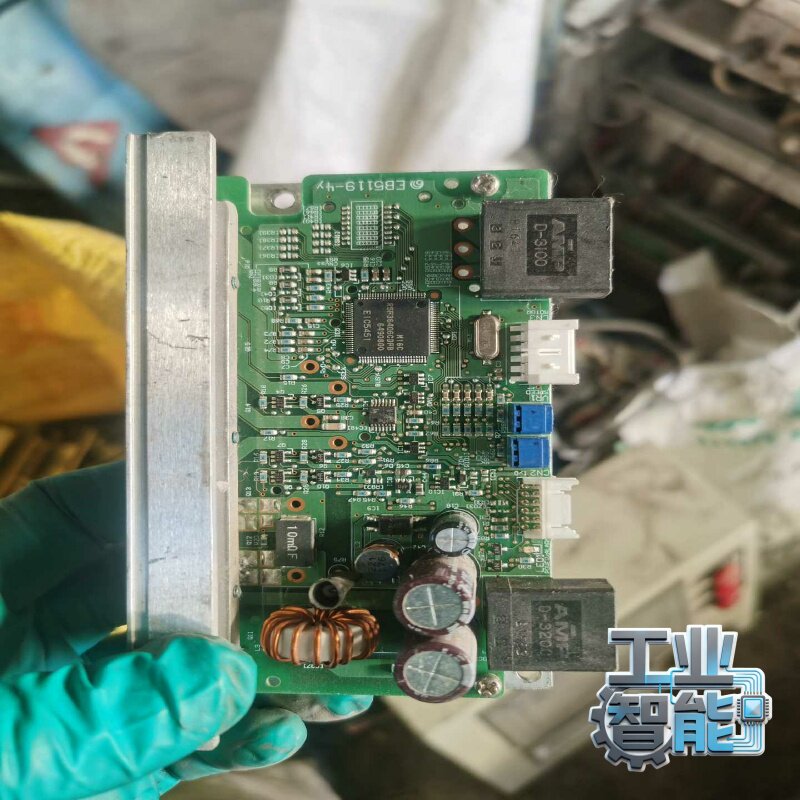 询价~日本东方马达驱动器，型号BLHD100K，货，有30个左