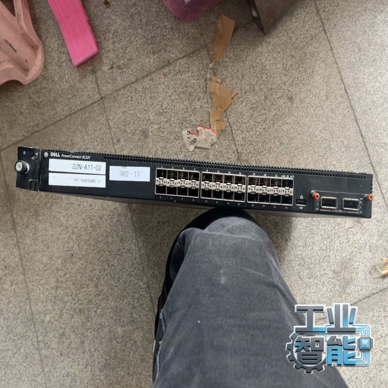 询价戴尔24口全万兆交换机Dell8132F24口SFP