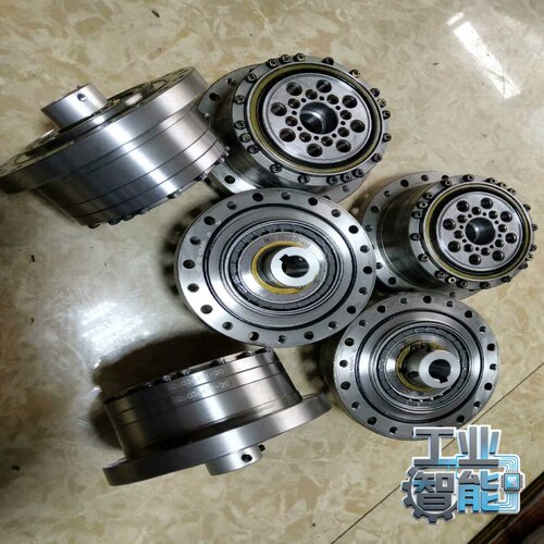 谐波减速机HD25/100二手功能正常实物图-议价