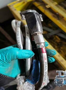 询价~NORIS速度传感器，型号FAHZ5-P3-013带线带插头