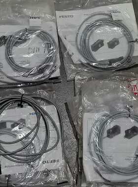 FESTO磁性开关传感器2条X013，1条B313，2条W8—议价