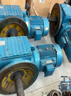 询价~实价七台5.5kw顶益减速机电机型号GSF97-145.6-