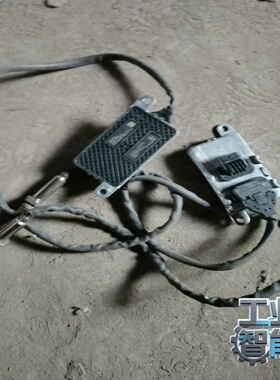 询价~的氮氧传感器，型号SNS503B外观如图，3台，