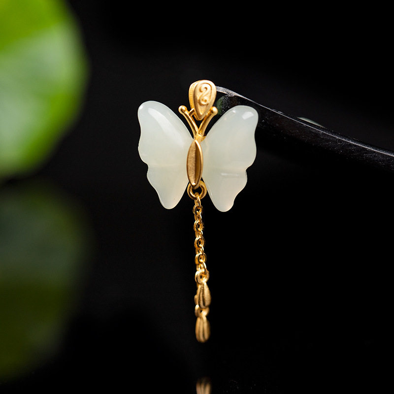 天然和田玉青白玉蝴蝶金镶玉 S925银镀24K金流苏吊坠项链女款饰