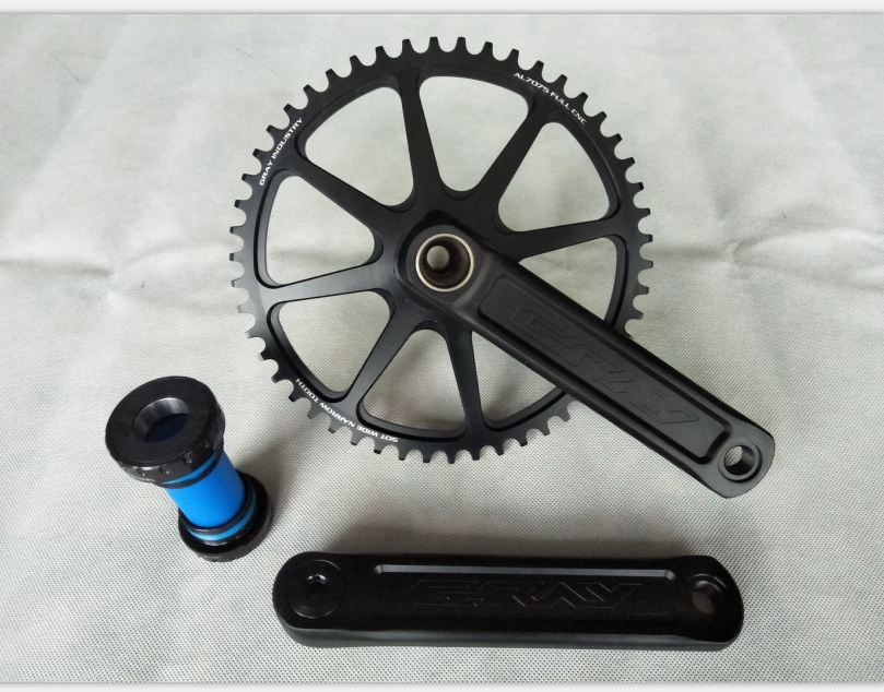 @BIKE 正品行货 GRAY 一体高强度 中空牙盘 含BB 特惠套装