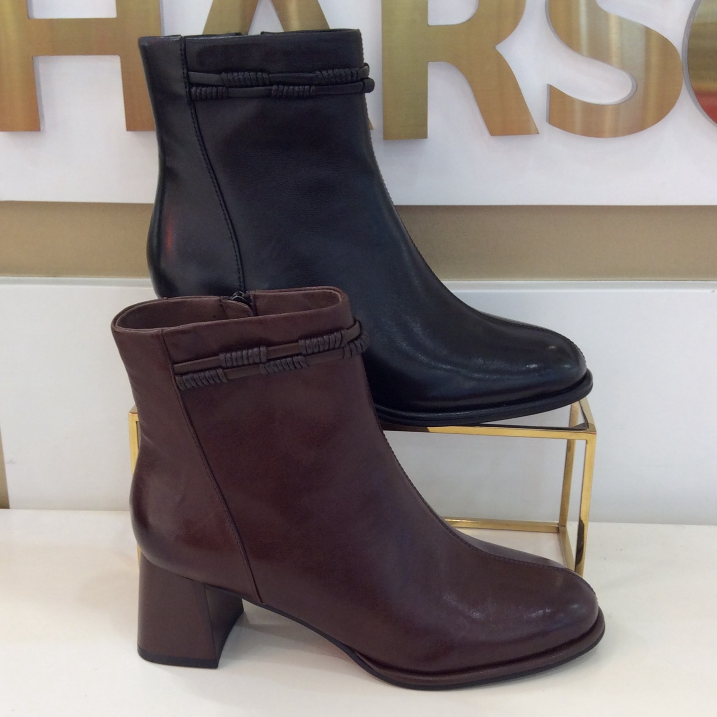 哈森HARSON专柜正品2025冬季新款高粗跟圆头真皮短筒女靴HA254101,女鞋,时装靴,淘宝优惠券,粉丝福利购,淘宝优惠卷