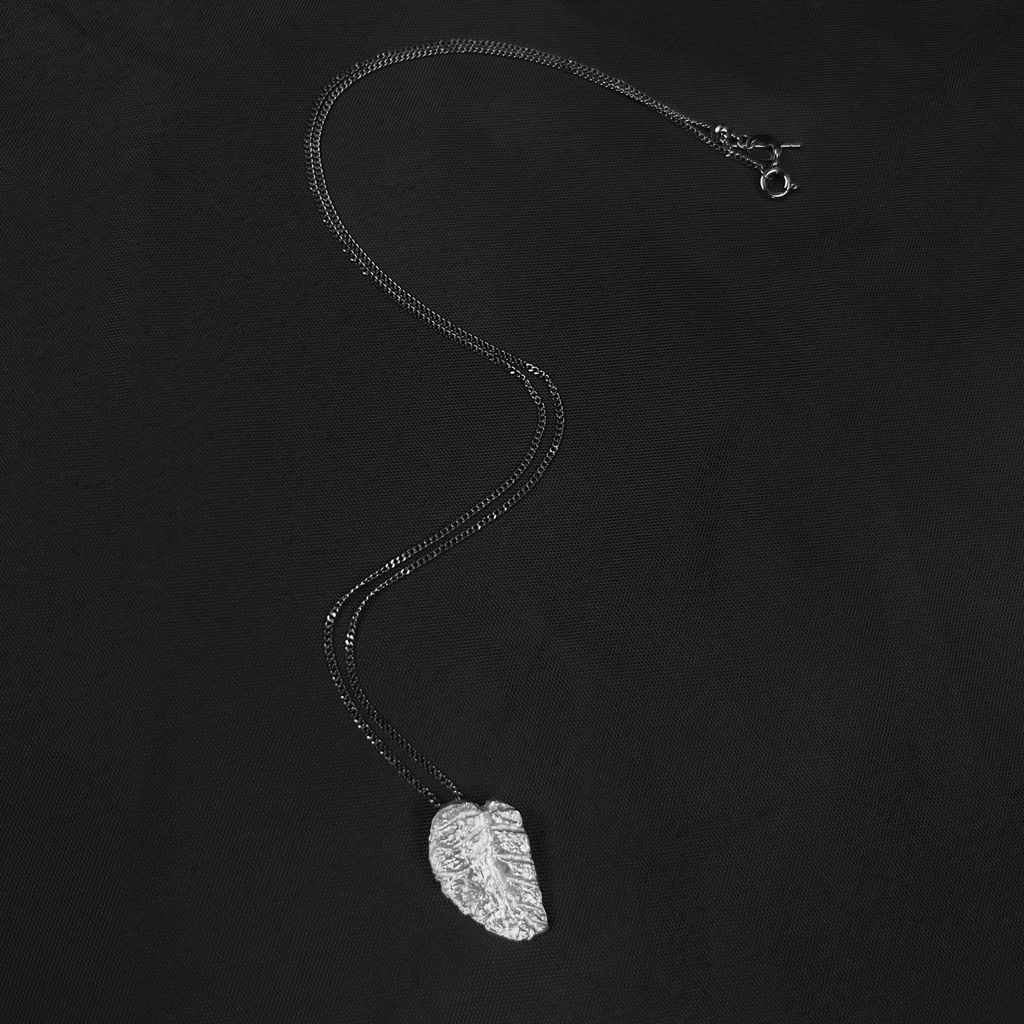 言物手作原创纯银叶子吊坠项链