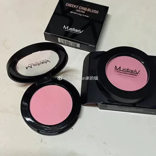 Jisoo та же модель ▲ Mustaev Mei Xiu Skin Flower Blus