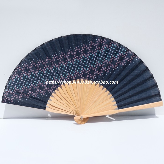 海平面 日式和风工艺折扇 粼粼波光 夏夜焰火 深蓝色藏蓝棉布扇子