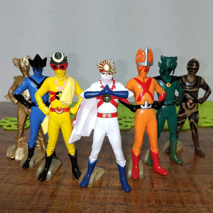 彩虹化身侠 万代 HG扭蛋 彩虹人 爱的战士 月光假面 手办 模型