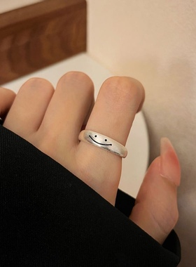 S925纯银拉丝笑脸戒指微笑表情可爱开口戒小众设计高级感ins尾戒