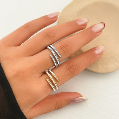 【DASEIN】欧美ins款18k镀金不锈钢防水防汗满钻轻奢三层戒指女