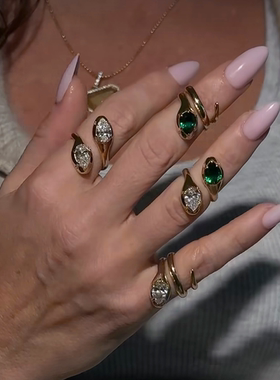 【DASEIN】2025本命年巳蛇生肖尾戒18k镀金祖母绿灵蛇开口戒指