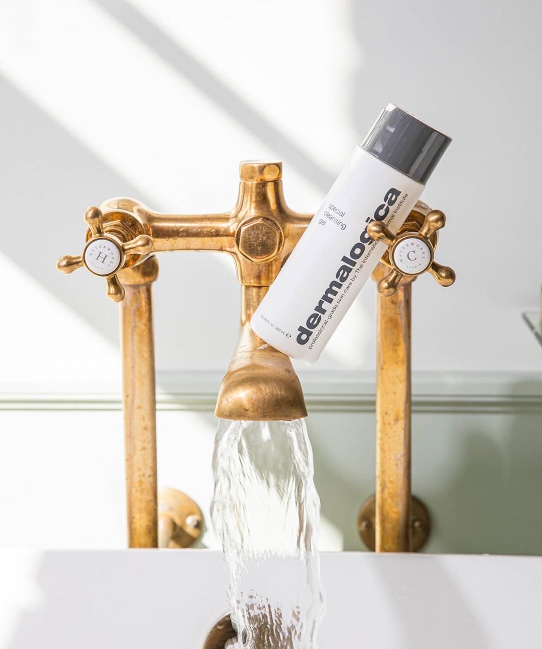 洁面乳Dermalogica德美乐嘉洁面啫喱250ml 洗面奶 泡沫 洁面在类目 美容护肤/美体/精油, 洁面中 - 来自Buy2taobao.com提供专业的淘宝代购服务