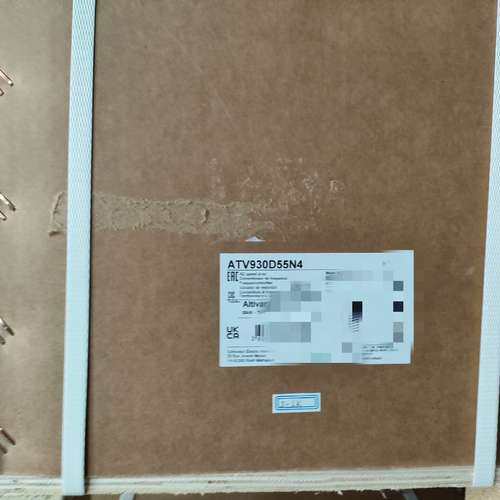 变频器ATV930D45N4，议价