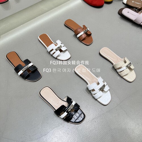 FQ3 实拍THE DUODUO一字带露趾平底鞋外穿休闲百搭旅游度假鞋拖女